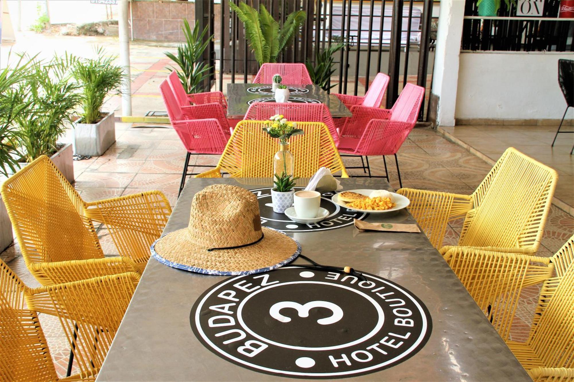Hotel Boutique Budapez Honda  Rum bild